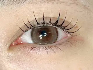 マツエク・マツパ amie久宝寺店所属・amie ゆまのマツエク・マツパデザイン