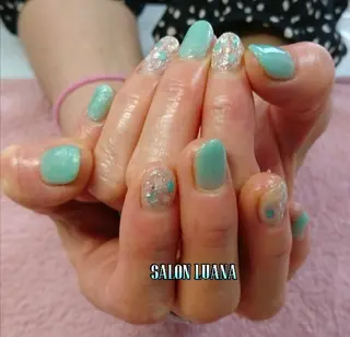 ネイル LUANA  TAKAHASHIのネイルデザイン
