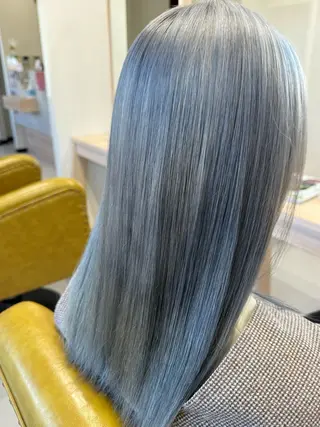 ロング カラー 大内 カオリのヘアスタイル