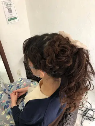 ヘアアレンジ HempBeauty 浅野アサミのヘアスタイル