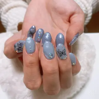 ネイル The Best Beauty受付担当のヘアスタイル