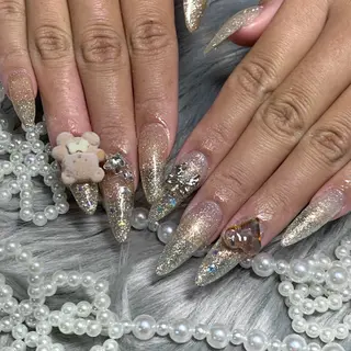 ネイル L'OM OSAKA所属・R nailstudioのネイルデザイン