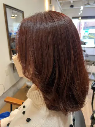 カラー イシイ ハルナ 🤍のヘアスタイル