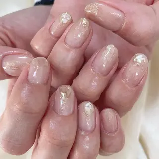 ネイル essence所属・pétit maakoのネイルデザイン