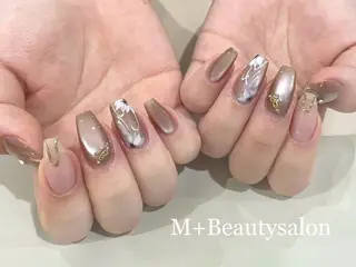 ネイル M+  Beauty Salonのネイルデザイン