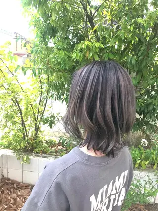 ミディアム 下條 真のヘアスタイル