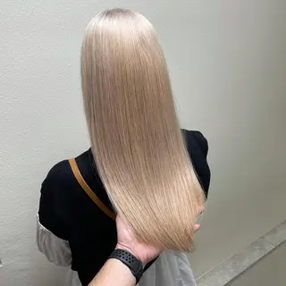 ロング カラー パーマ ヘアアレンジ メンズ キッズ ネイル マツエク・マツパ 髪質改善🇰🇷 レイヤーカット/梅田のヘアスタイル