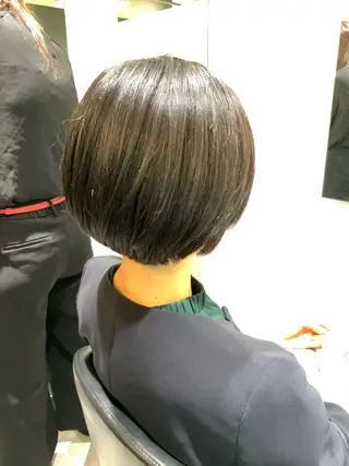 ショート APHRODITE マスダのヘアスタイル