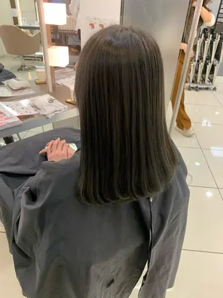 ロング カラー 羽エクステ🩷 🤍まき🤍のヘアスタイル