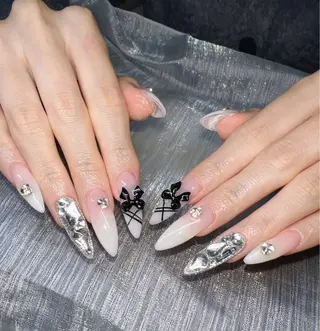 ネイル Lee Nails チップ長さだし専門店のネイルデザイン