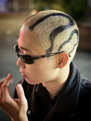 ショート カラー ブレイズマン バーバーショップ所属・メンズデザインカラー 🌟れな🌟のヘアスタイル