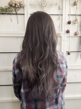 セミロング カラー vato マンツーマンサロンのヘアスタイル