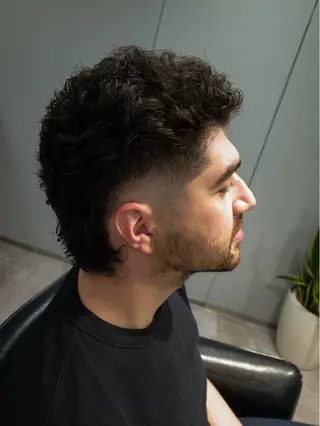 ショート パーマ メンズ INTRO SHIBUYA by Fi-Ne所属・💈メンズフェード 特化DAIYA💈の眉毛・アイブロウイメージ