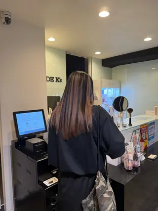 ロング カラー レイヤー/ハイトーン ROKUのヘアスタイル