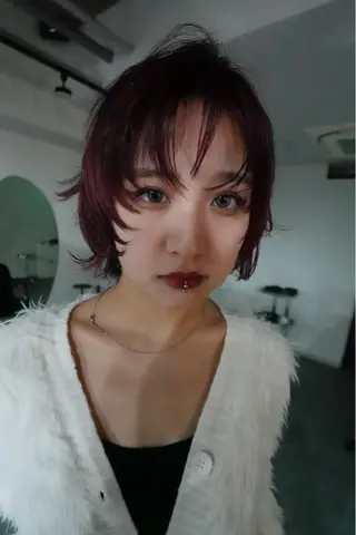 ミディアム 暖色カラーカット特化 ⭐️代表⭐️のヘアスタイル