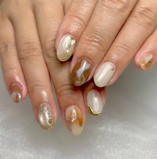 ネイル Belle　ネイル＆ ホワイトニングサロンのネイルデザイン