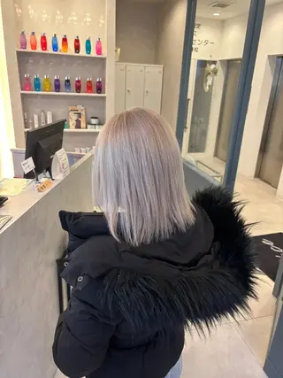 セミロング 茶谷 沙穂のヘアスタイル