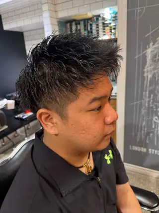 ショート shift赤坂店所属・武井 颯太のヘアスタイル