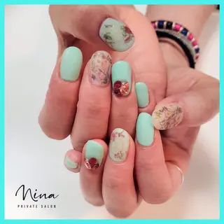 ネイル ネイル＆フットケアサロンアイアムアイ所属・ネイリスト モリシタのネイルデザイン