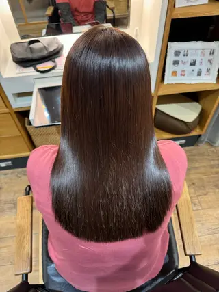 ミディアム afloatkobe所属・美髪/髪質改善 川口凌弥のヘアスタイル