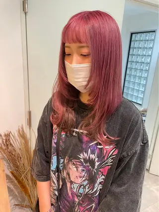 ロング 室谷 ゆりあのヘアスタイル