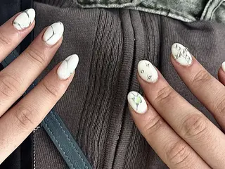 ネイル 🤎mini 🤍可愛らしいネイルのネイルデザイン