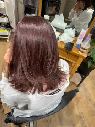 ミディアム Riposo.所属・✨艶髪✨ 奈須晴香のヘアスタイル