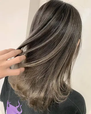 ロング カラー ✴️Siesta✴️ 髪質改善艶カラーのヘアスタイル