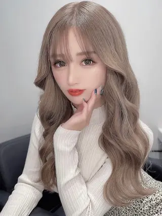 ロング カラー ヘアアレンジ vizz by elyts【北谷】のヘアスタイル