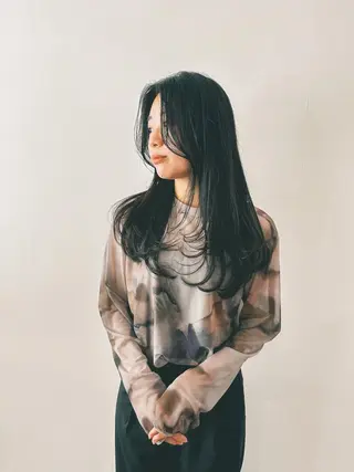 セミロング ハイトーンカラー RYUのヘアスタイル