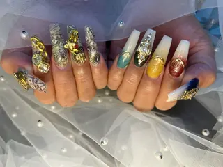 ネイル ✴︎ Delightのネイルデザイン