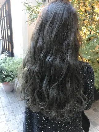 ロング LOMA🇰🇷 銀座クボタのヘアスタイル