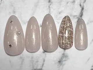 ネイル ❤️💛🩵京橋 痛ネイル⭐️3Dのネイルデザイン