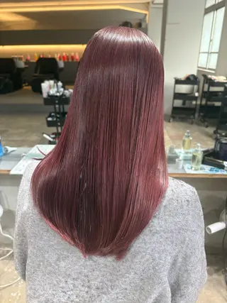 ミディアム カラー 玉置 七海のヘアスタイル