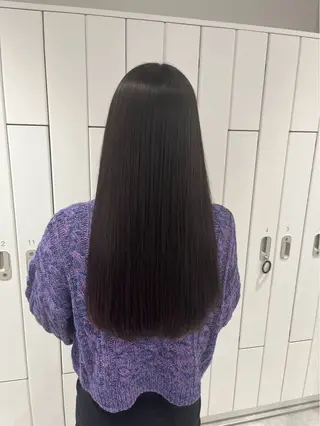ここな Un amiのヘアスタイル