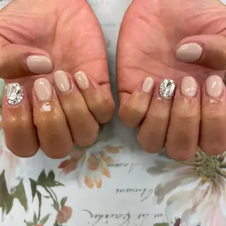 ネイル 田中 春華のネイルデザイン