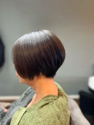 ショート カラー フェムフィット導入 個室空間✨佐藤華成のヘアスタイル