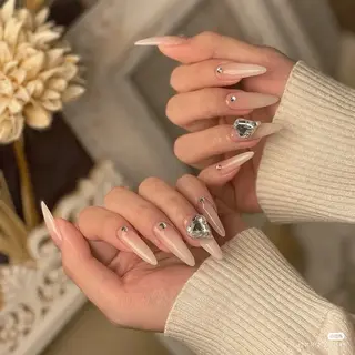 ネイル GO TODAY 横浜Solace店所属・Nail Hiyoriのネイルデザイン