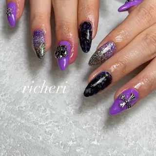ミディアム ネイル richeri beautyのネイルデザイン