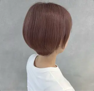 ショート カラー 唐澤 千尋のヘアスタイル