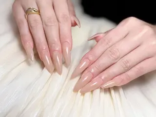 ネイル Lumina _ Harukaのネイルデザイン