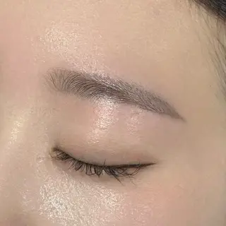 アイブロウ sofa / Akari🏠のマツエク・マツパデザイン