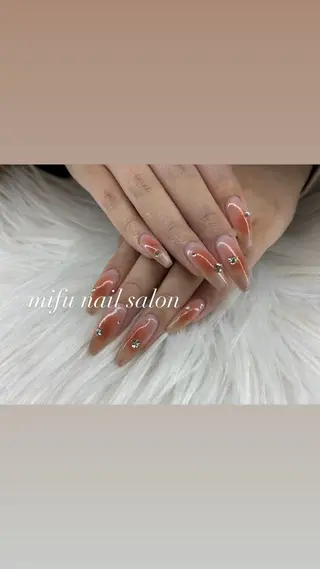 ロング 大田 美笛香のネイルデザイン