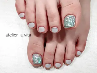 ネイル atelier la vita所属・lavita. mimuraのネイルデザイン