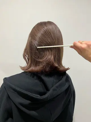 ミディアム 橋本 奈桜のヘアスタイル