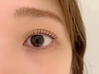 マツエク・マツパ MAYJUNE所属・土川 陽菜の眉毛・アイブロウイメージ