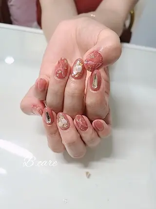 ネイル ビーケア自由が丘所属・えみ えみのネイルデザイン