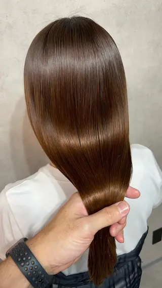 ミディアム 白髪ぼかし/美髪矯正 /宮崎陽平のヘアスタイル