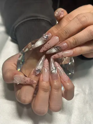ネイル nail salon ERHNÉのネイルデザイン