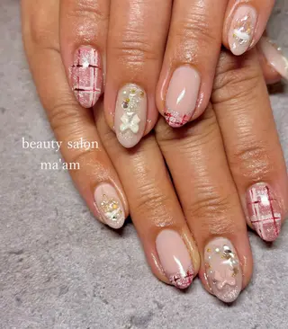 ネイル beauty salon ma'am所属・chihiro 小路ネイルのネイルデザイン